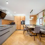 Thorbaeck Gut - Im Schlosserhaus Apartament Oblarn
