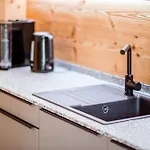 Apartament Thorbaeck Gut - Im Schlosserhaus *