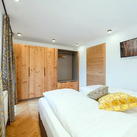 Thorbäck Gut - Im Schlosserhaus Apartment Oblarn