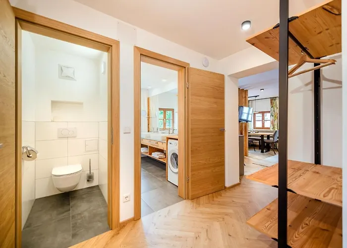 Thorbaeck Gut - Im Schlosserhaus